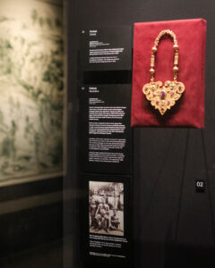 Melawan Tanpa Gentar